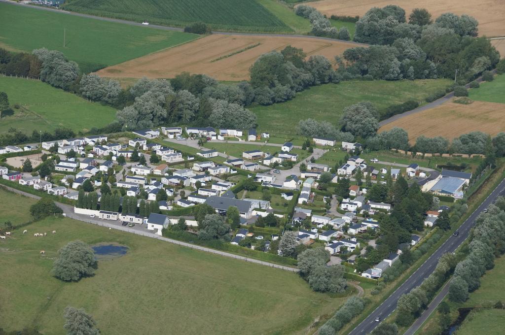 Camping Caravaning Les Cerisiers Berck Sur Mer Verton Экстерьер фото